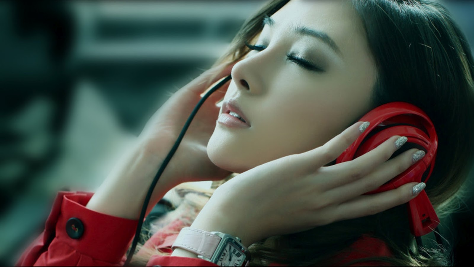 women-music-headphones-wallpapers.jpg